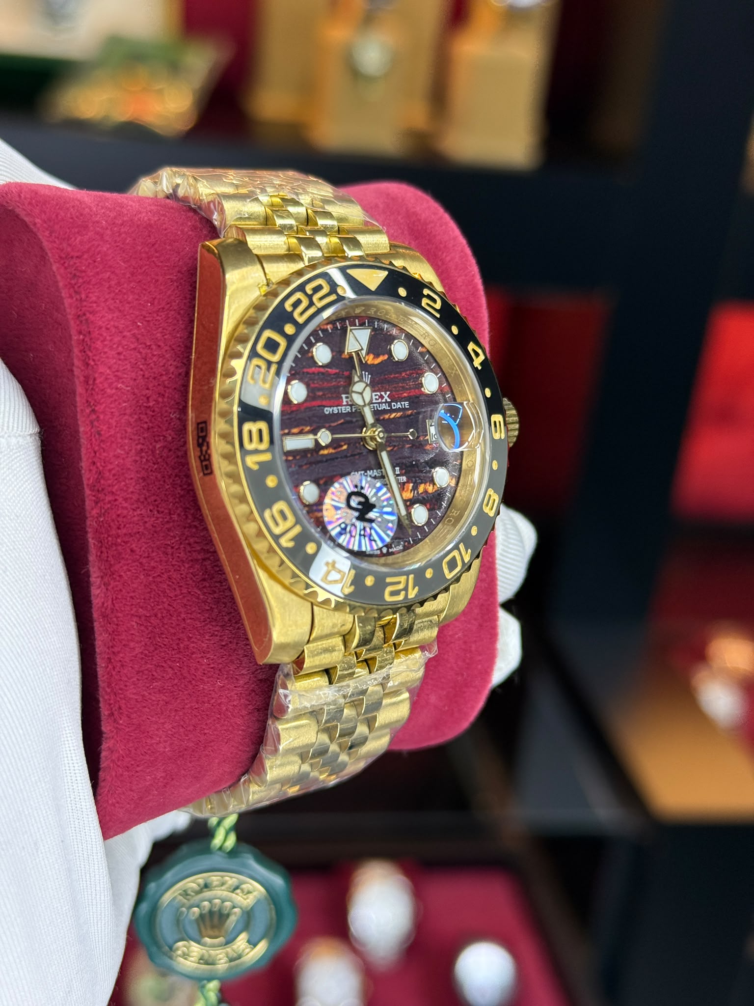 ROLEX GMT MASTER 2 görünüm 2